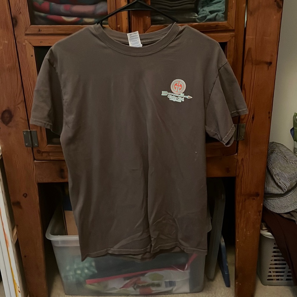 Tee shirt